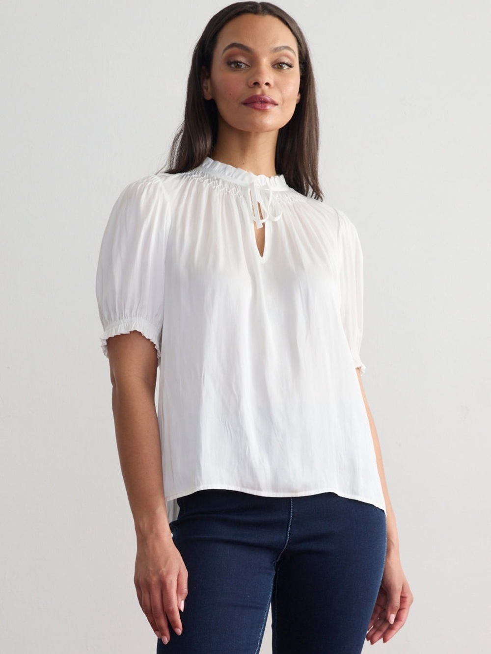 Margaret O’Leary Women’s White Smock Neck Blouse Size Medium